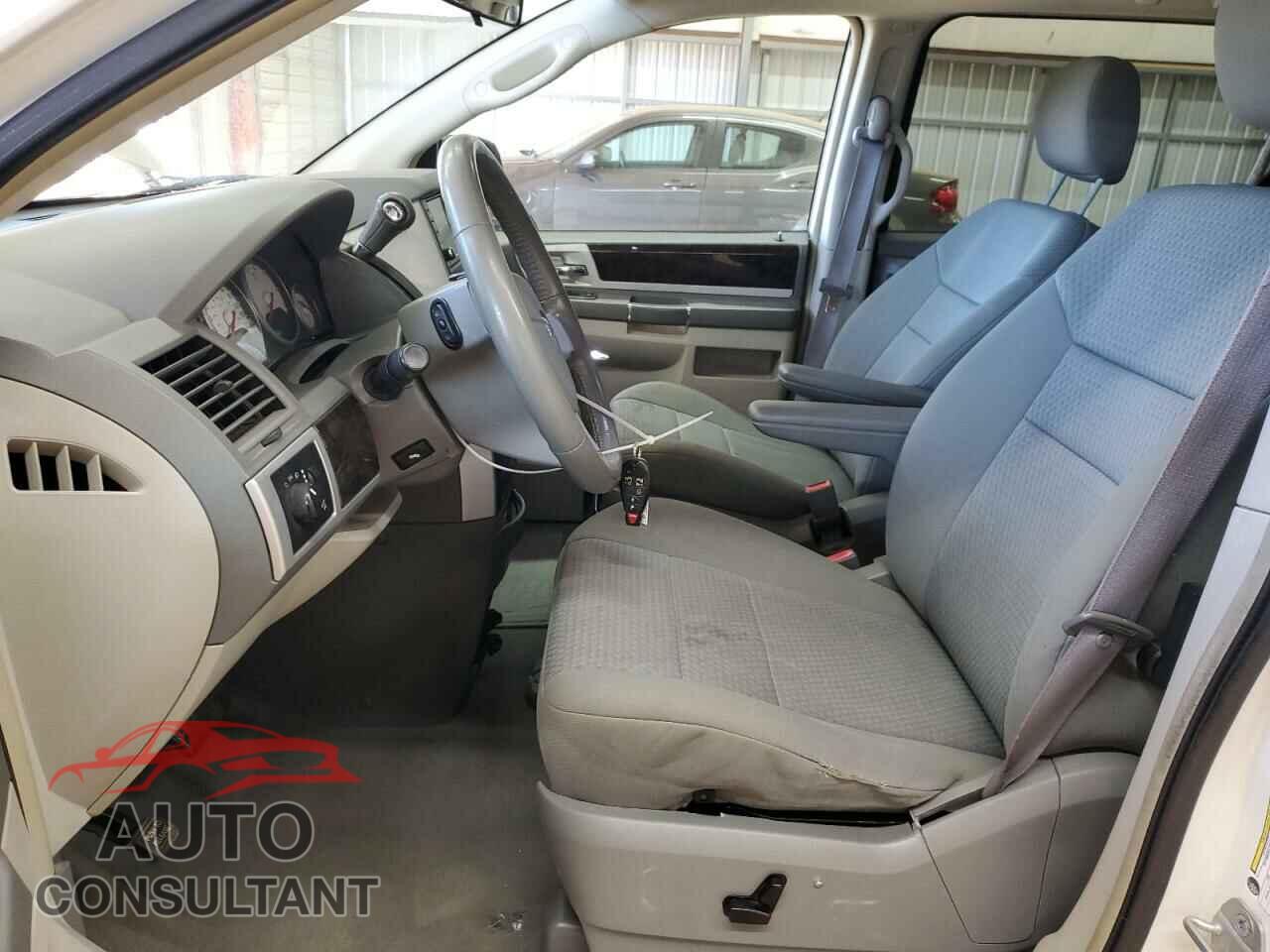 DODGE CARAVAN 2010 - 2D4RN5D16AR145059