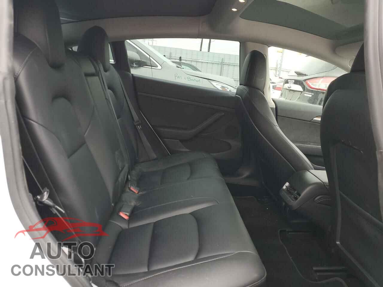TESLA MODEL 3 2022 - 5YJ3E1EB7NF164367
