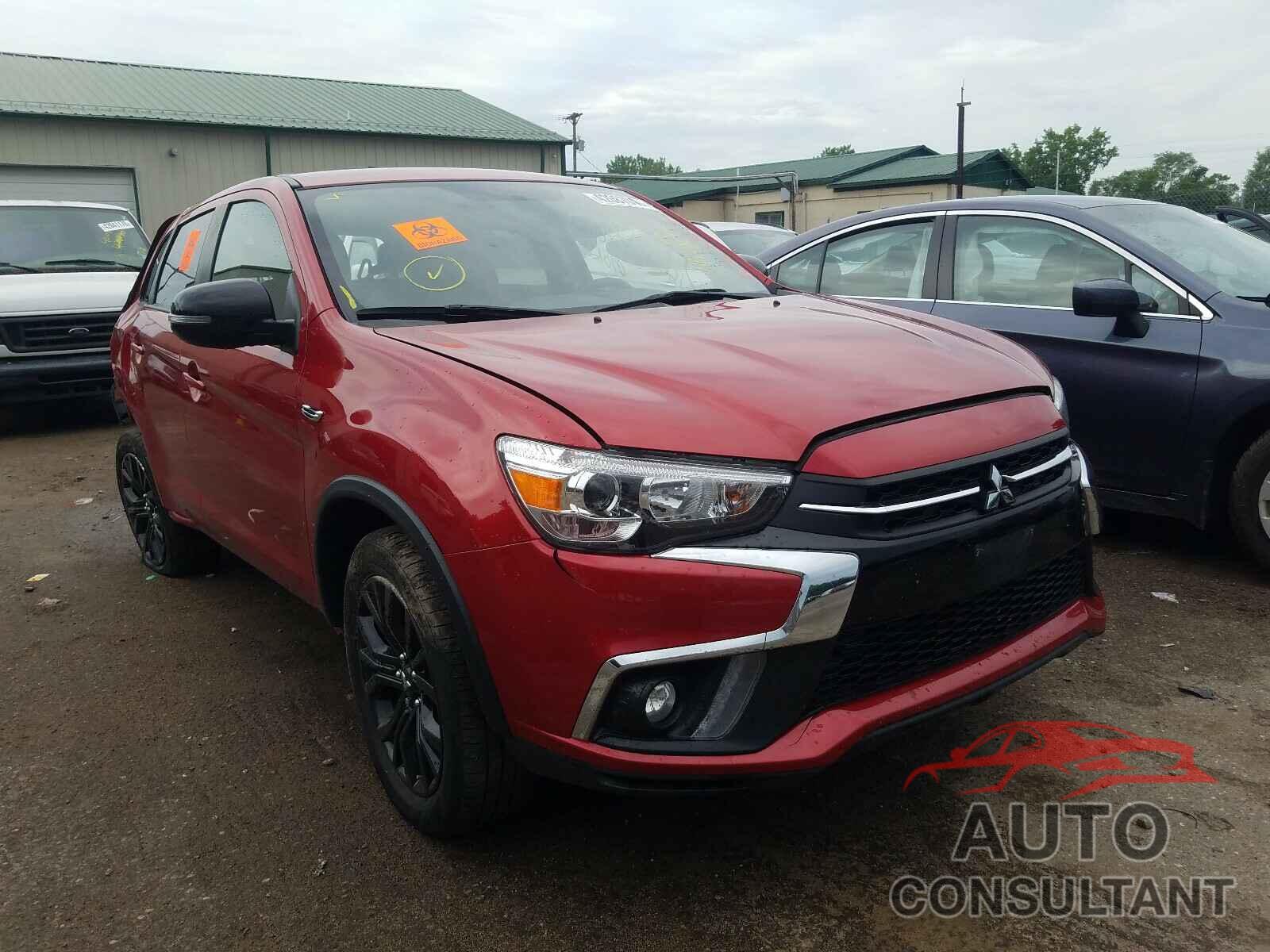 MITSUBISHI OUTLANDER 2018 - JA4AR3AU3JU009048