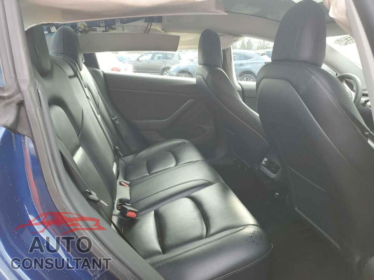 TESLA MODEL 3 2022 - 5YJ3E1EA2NF287095