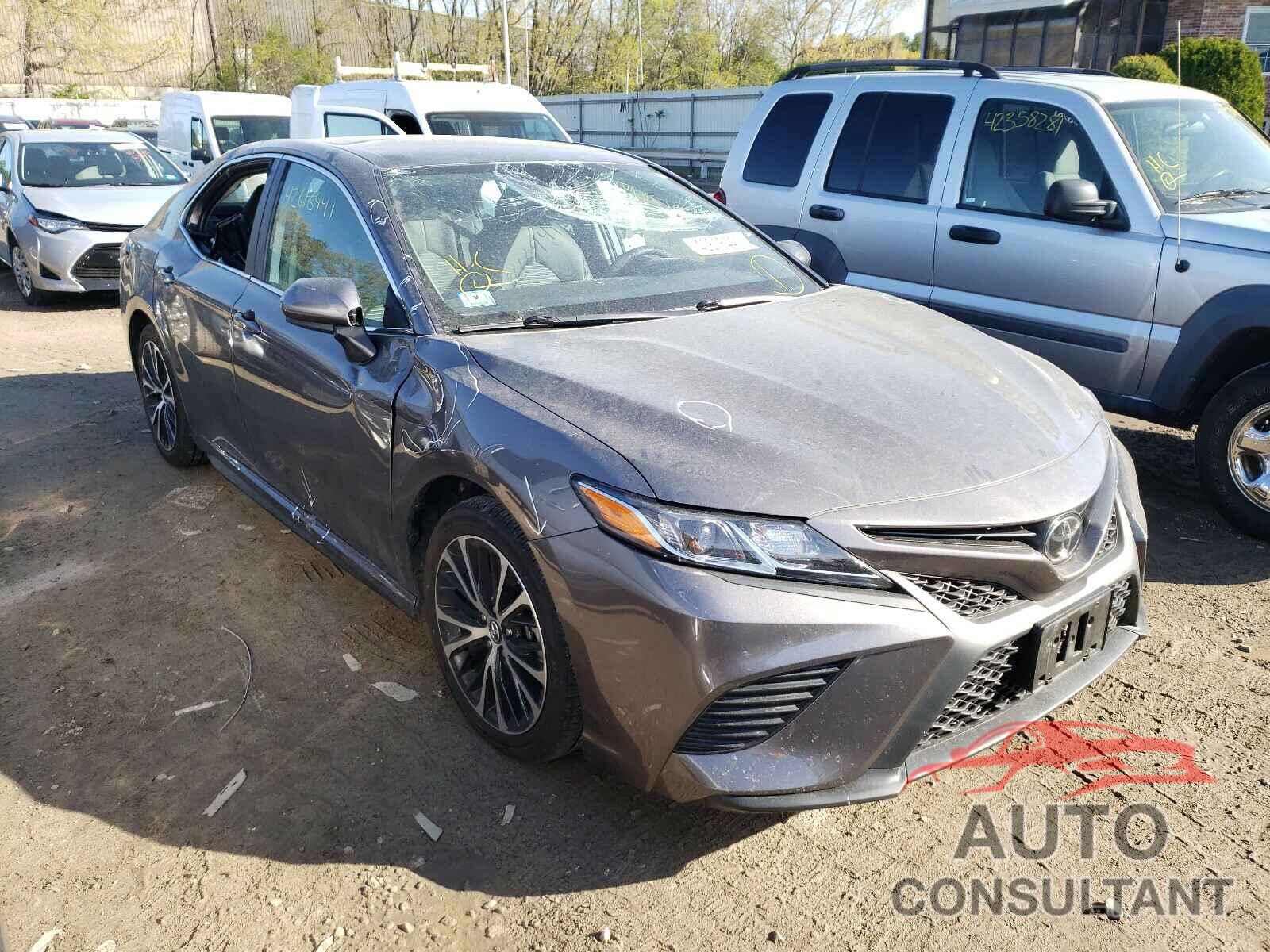 TOYOTA CAMRY 2019 - 4T1B11HK4KU779511
