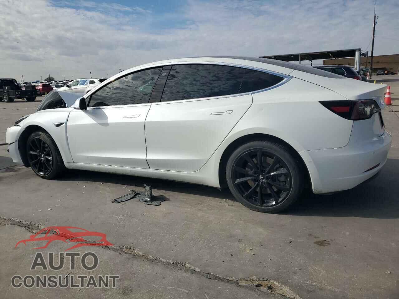 TESLA MODEL 3 2019 - 5YJ3E1EA5KF485570
