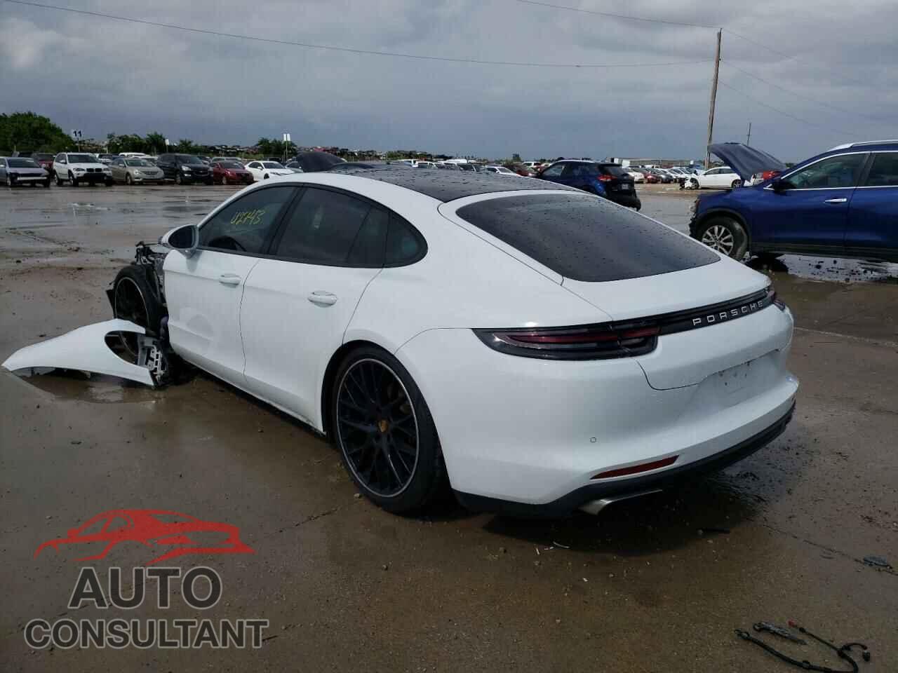 PORSCHE PANAMERA 2017 - WP0AA2A72HL102581