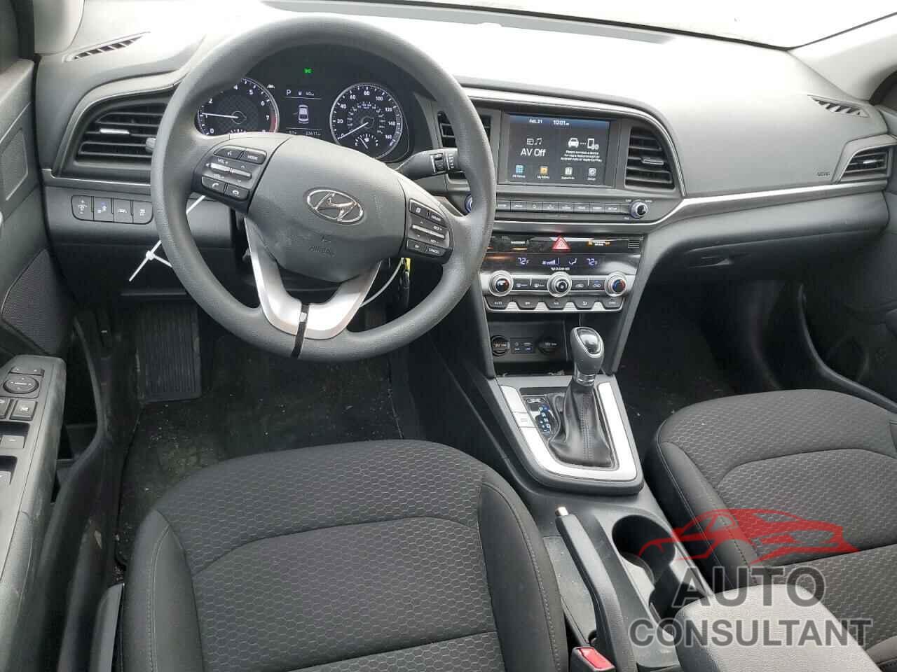 HYUNDAI ELANTRA 2020 - 5NPD84LF5LH495160