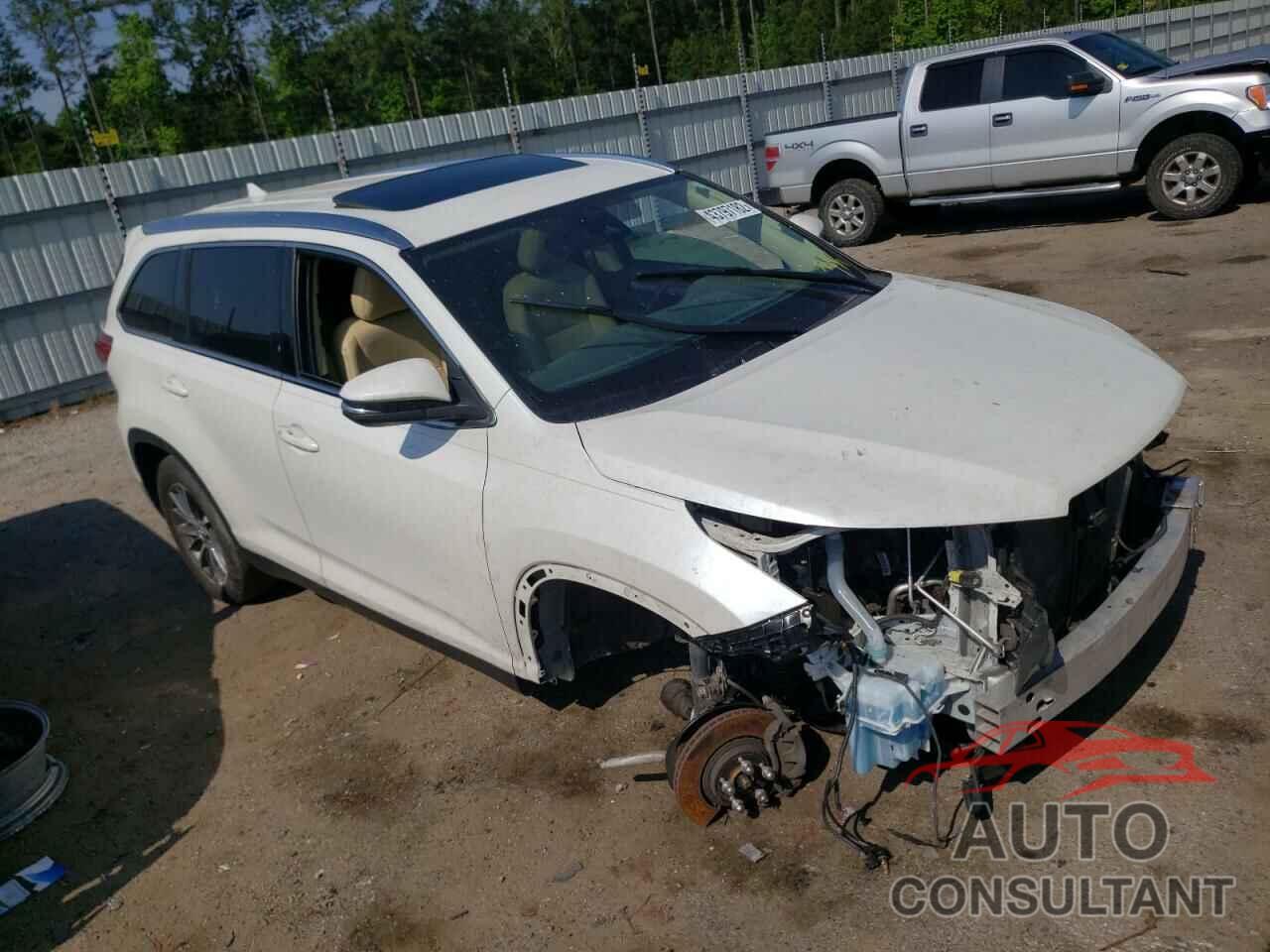TOYOTA HIGHLANDER 2019 - 5TDKZRFH3KS309784
