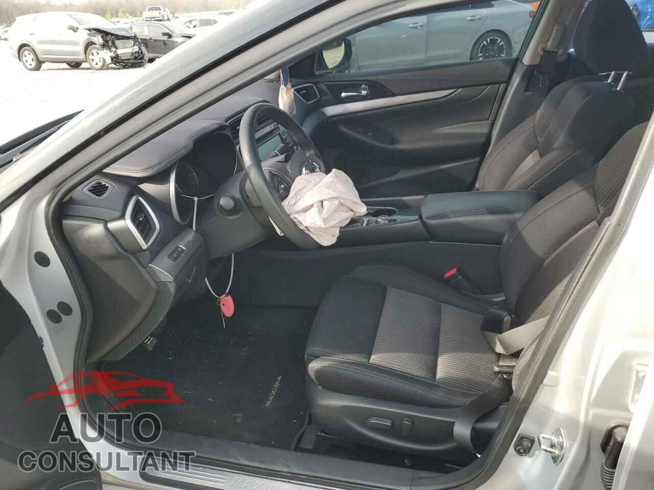 NISSAN MAXIMA 2017 - 1N4AA6AP1HC397587