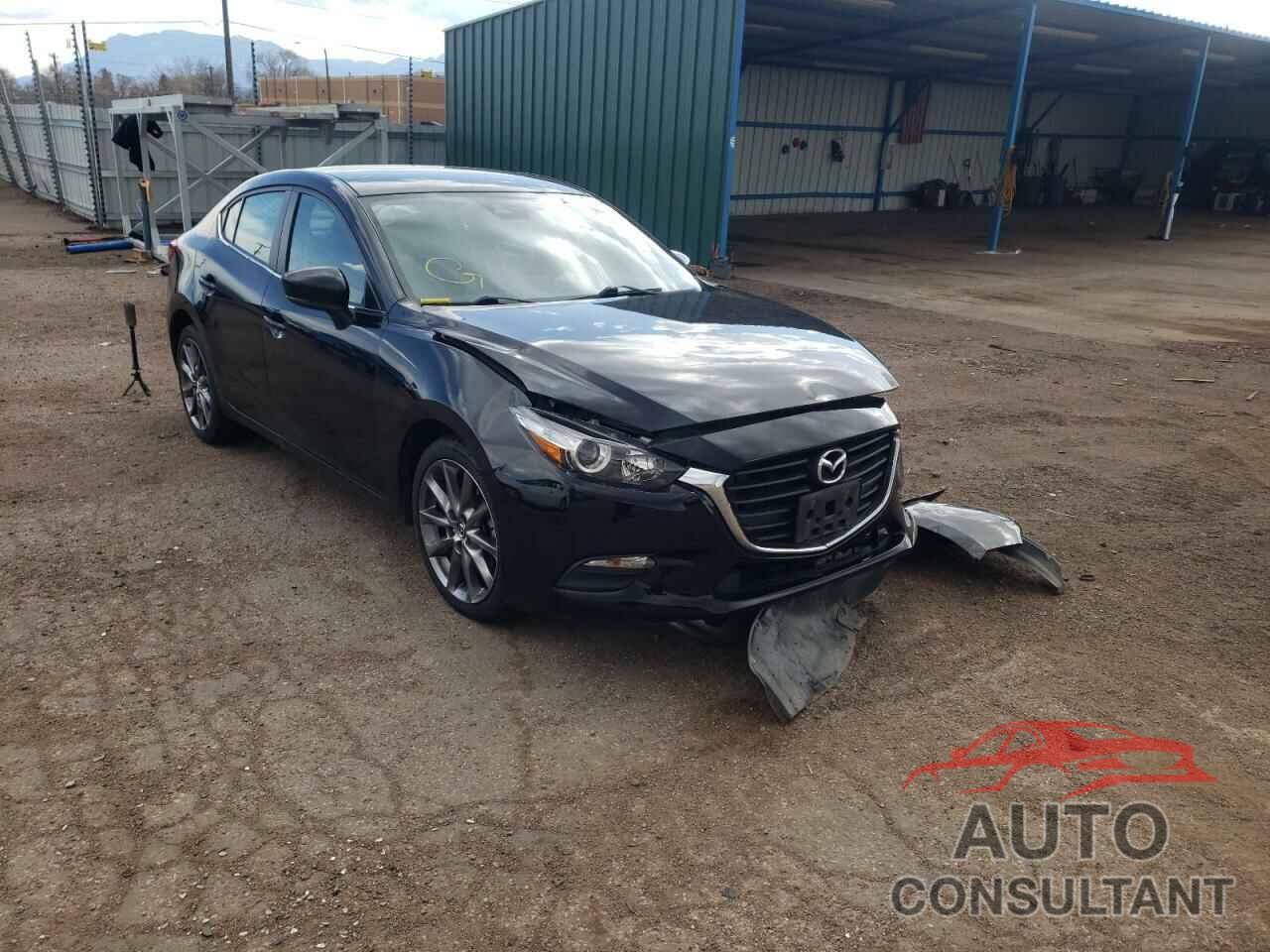 MAZDA 3 2018 - 3MZBN1V3XJM201628