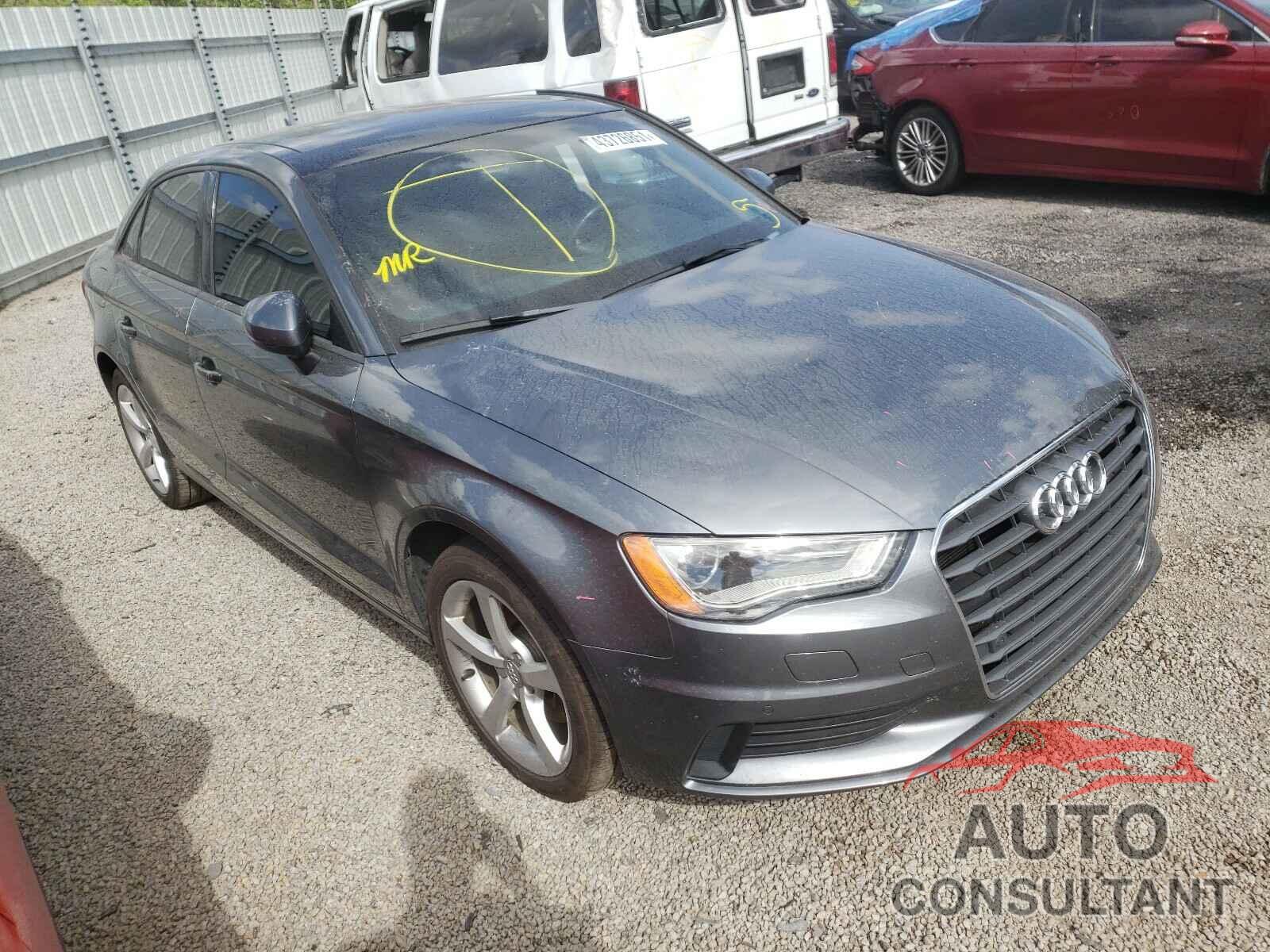 AUDI A3 2016 - WAUA7GFF1G1068832