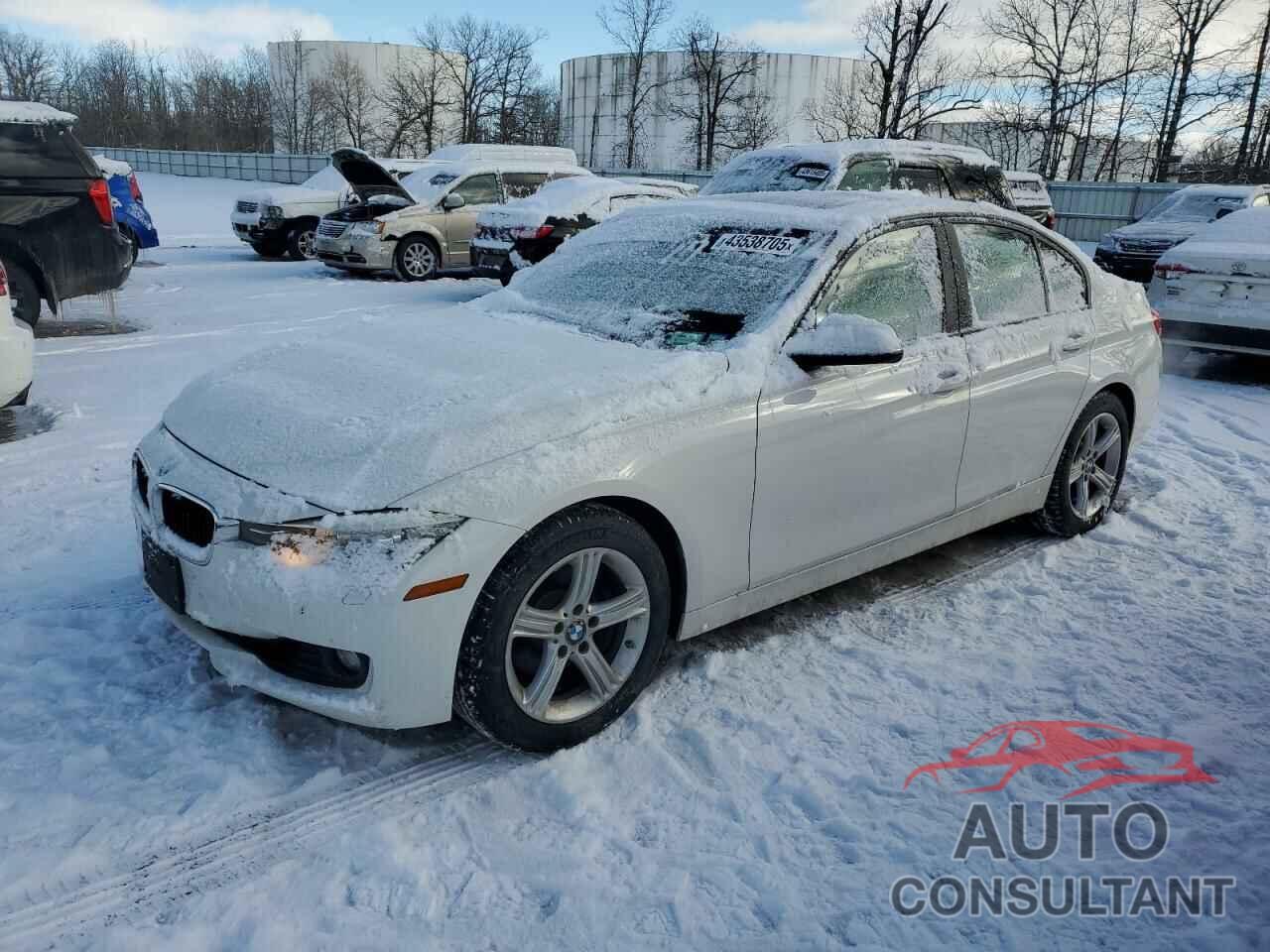 BMW 3 SERIES 2013 - WBA3B3C53DF533511