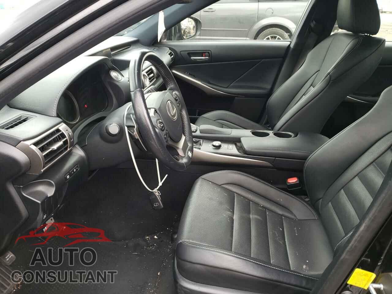 LEXUS IS 2015 - JTHCF1D28F5022433