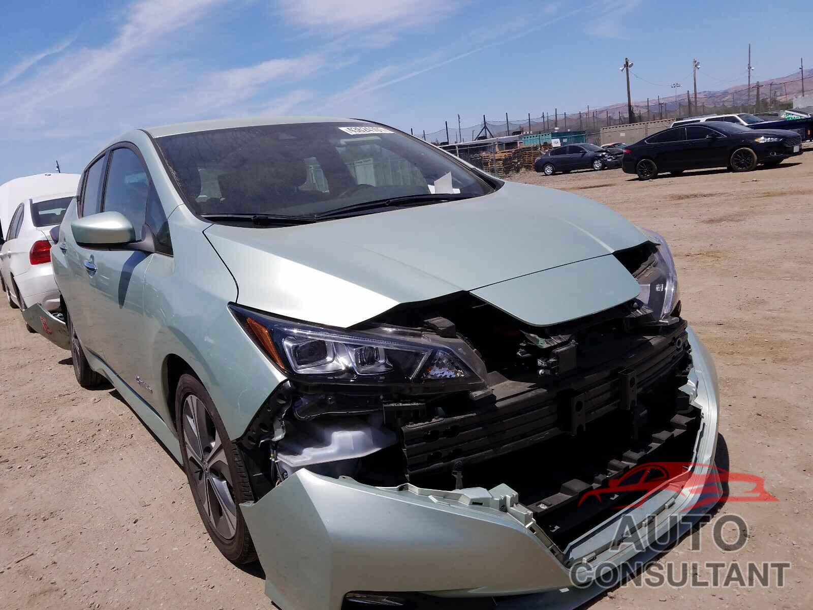 NISSAN LEAF 2018 - 1N4AZ1CP5JC308411