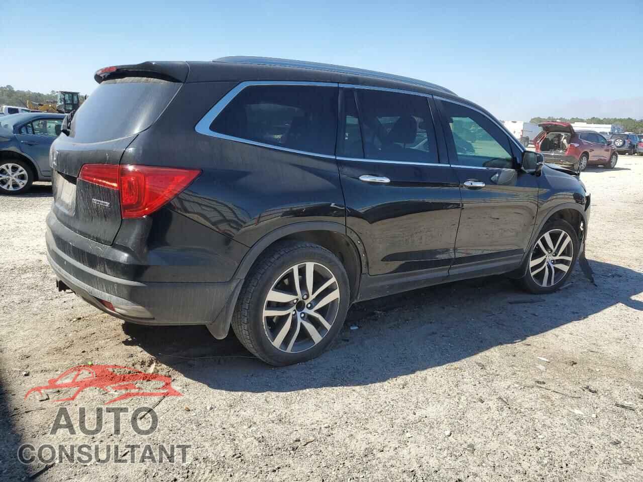 HONDA PILOT 2017 - 5FNYF5H94HB031573
