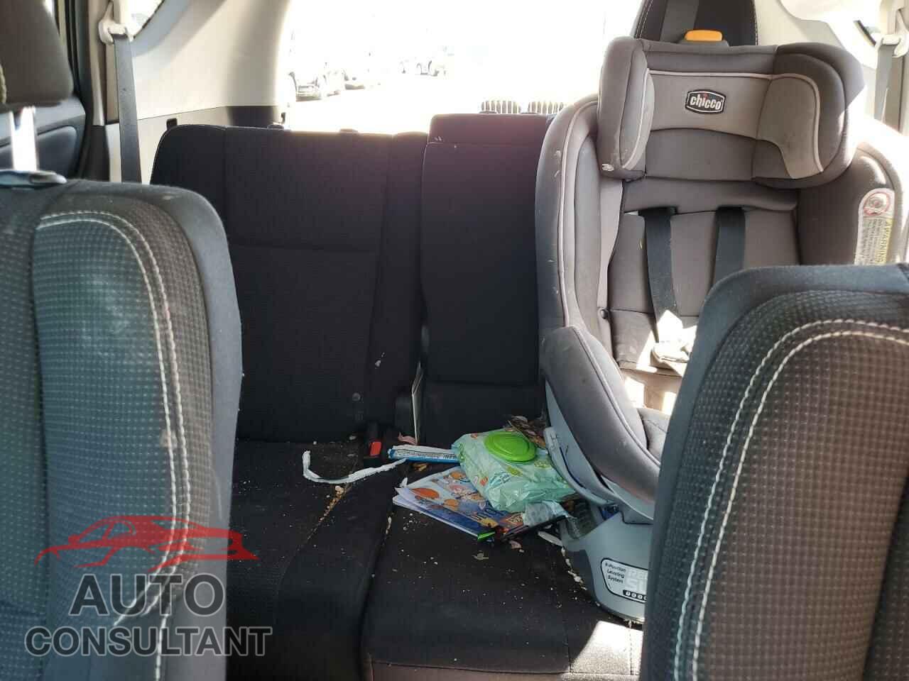 TOYOTA RAV4 2017 - 2T3RFREVXHW546830