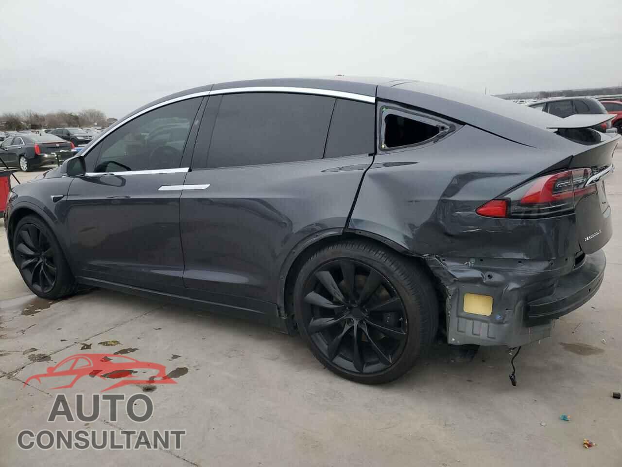 TESLA MODEL X 2017 - 5YJXCAE2XHF054621