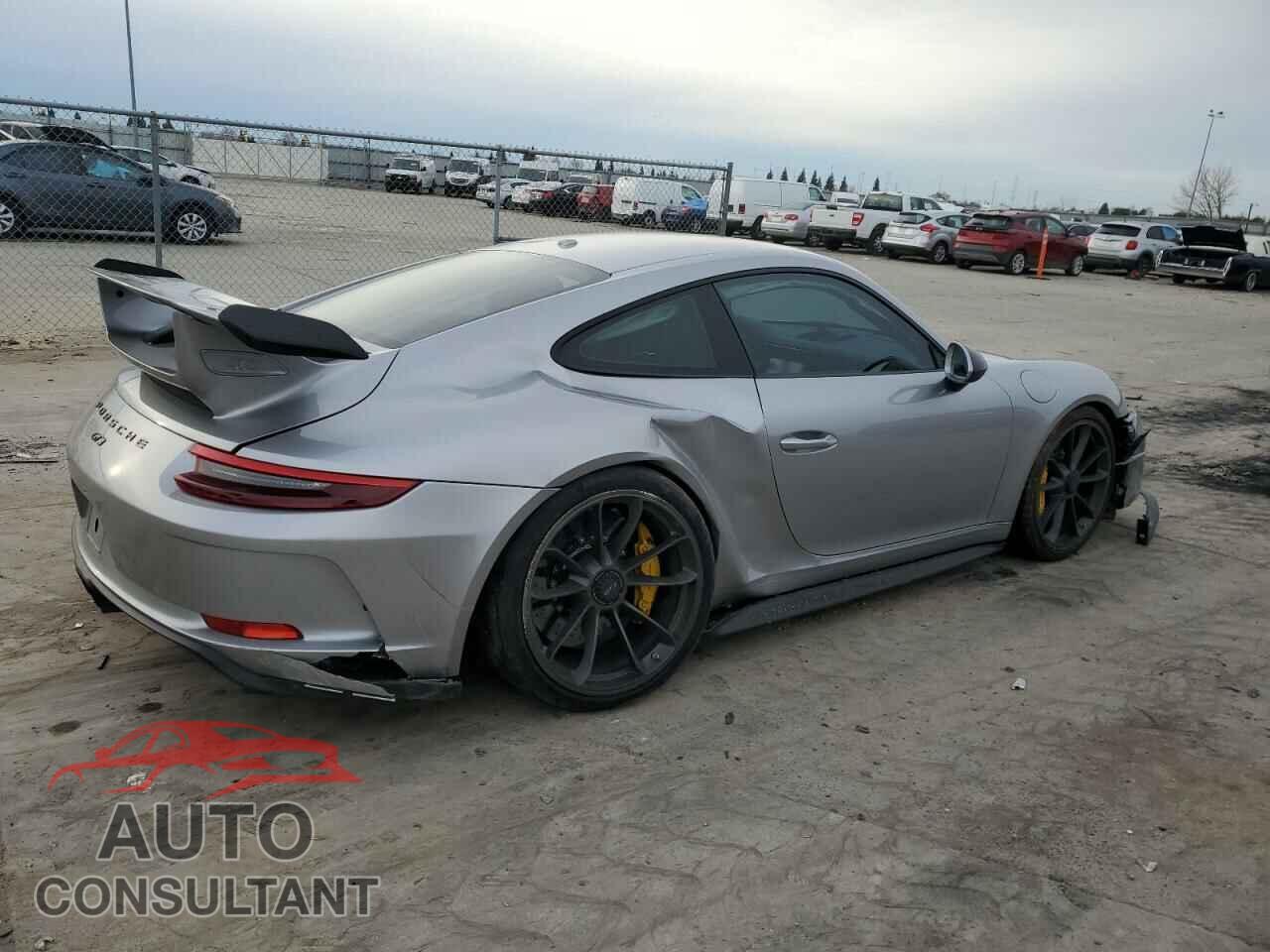PORSCHE 911 2018 - WP0AC2A93JS174462