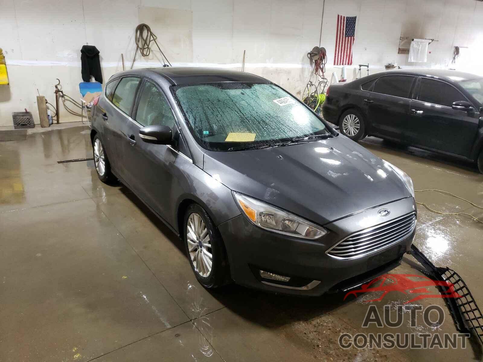 FORD FOCUS 2017 - 1FADP3N29HL334052