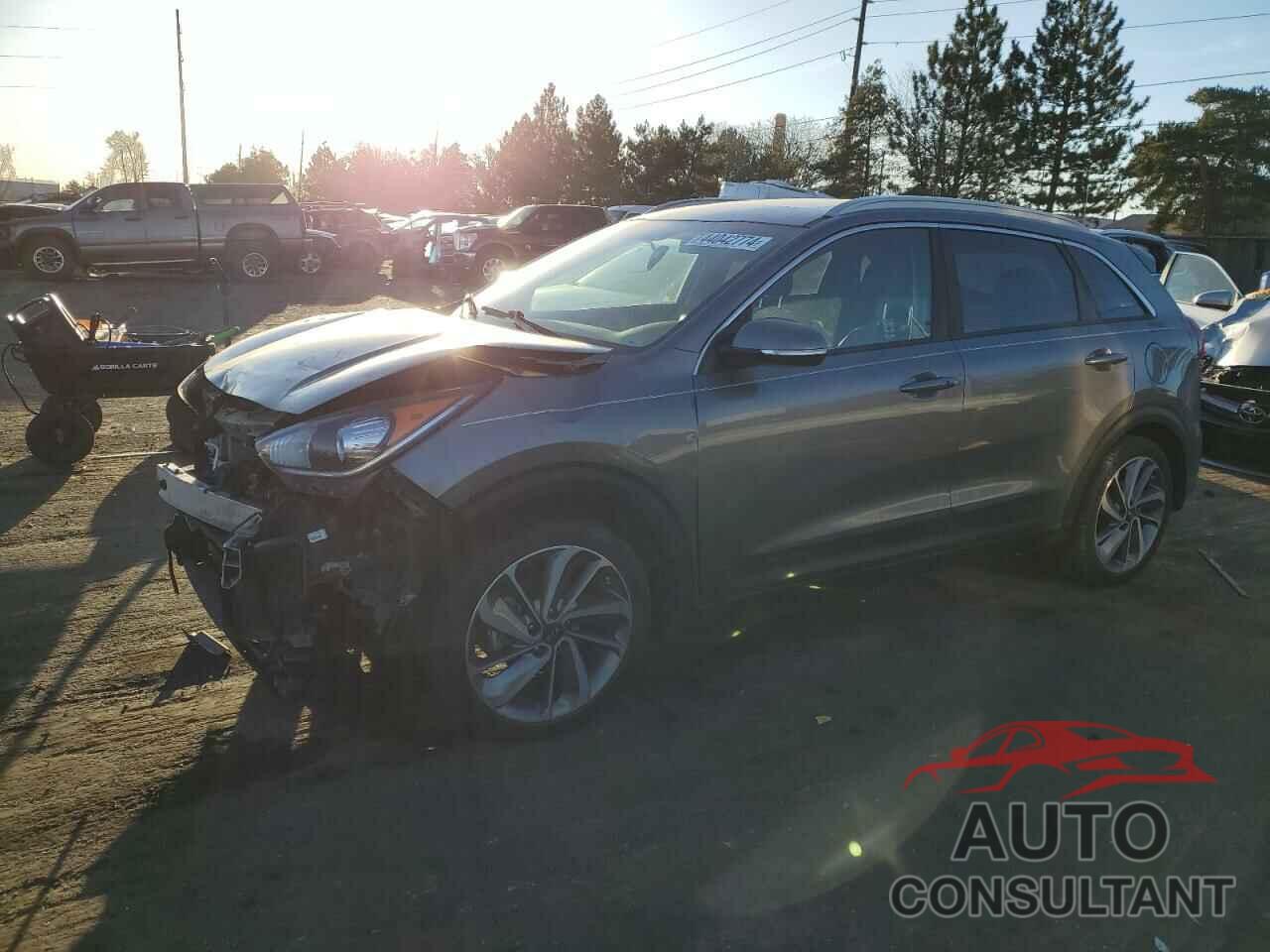 KIA NIRO 2017 - KNDCE3LC1H5081577