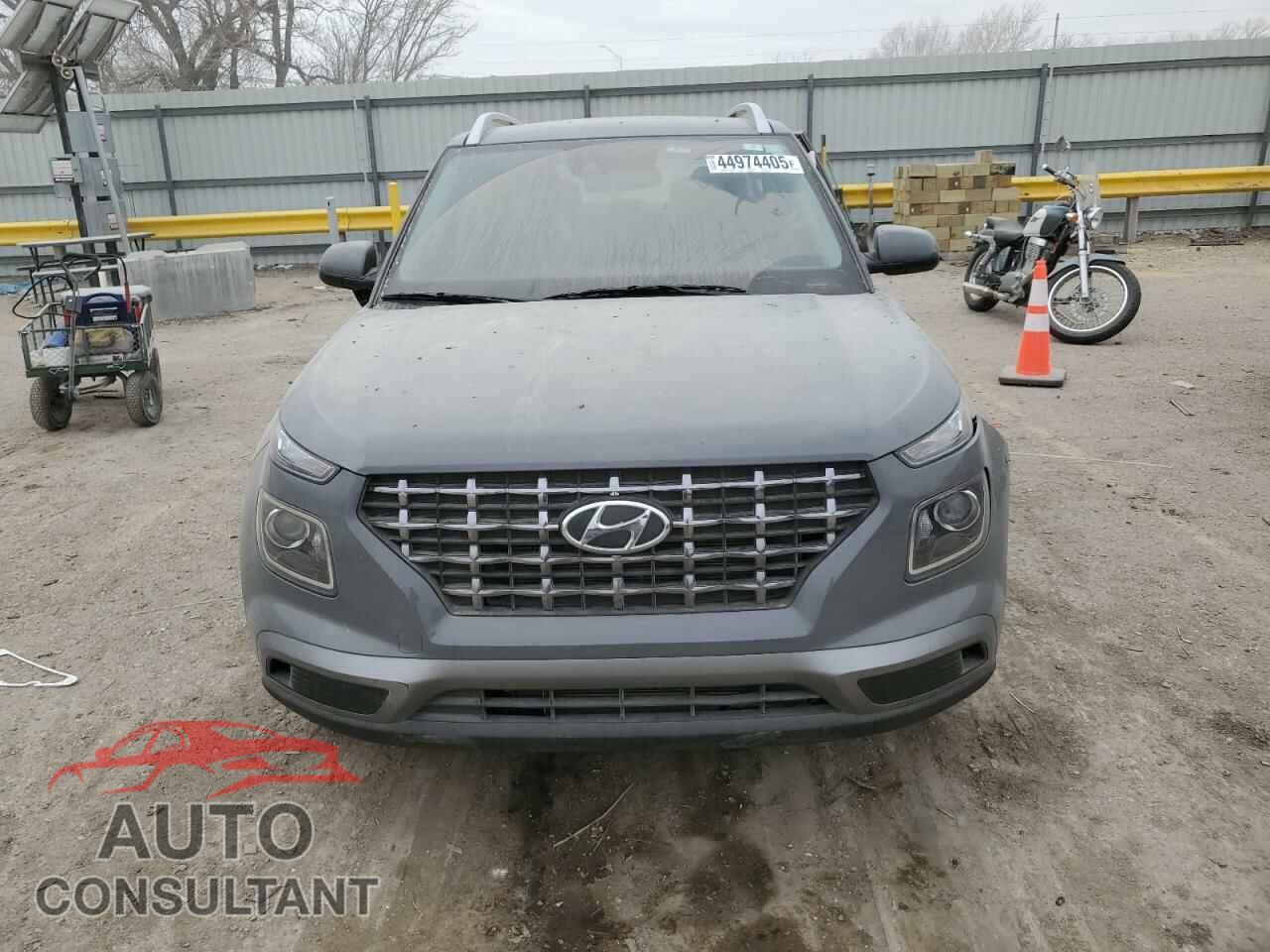 HYUNDAI VENUE 2022 - KMHRC8A34NU173473