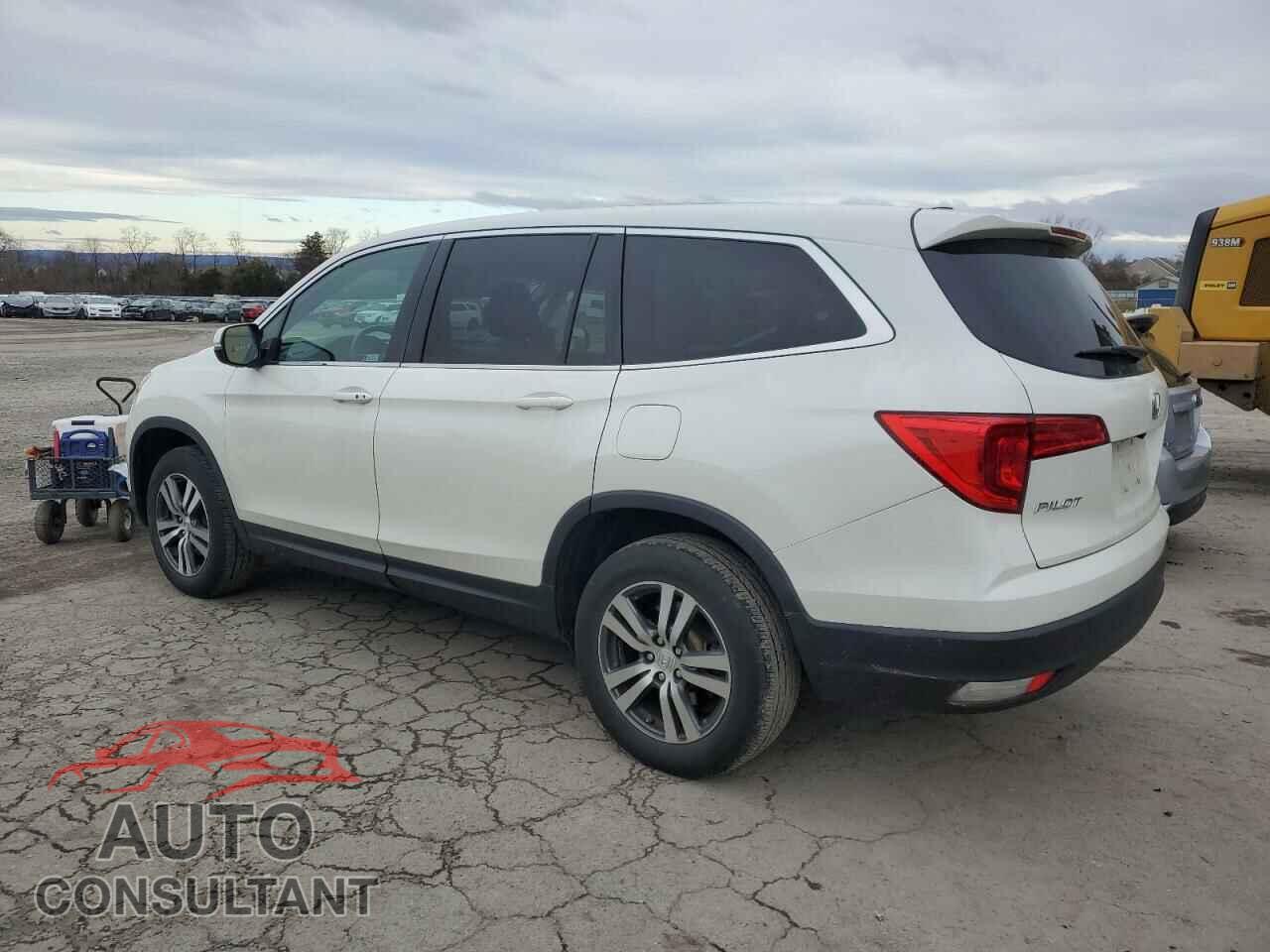 HONDA PILOT 2017 - 5FNYF6H69HB094793