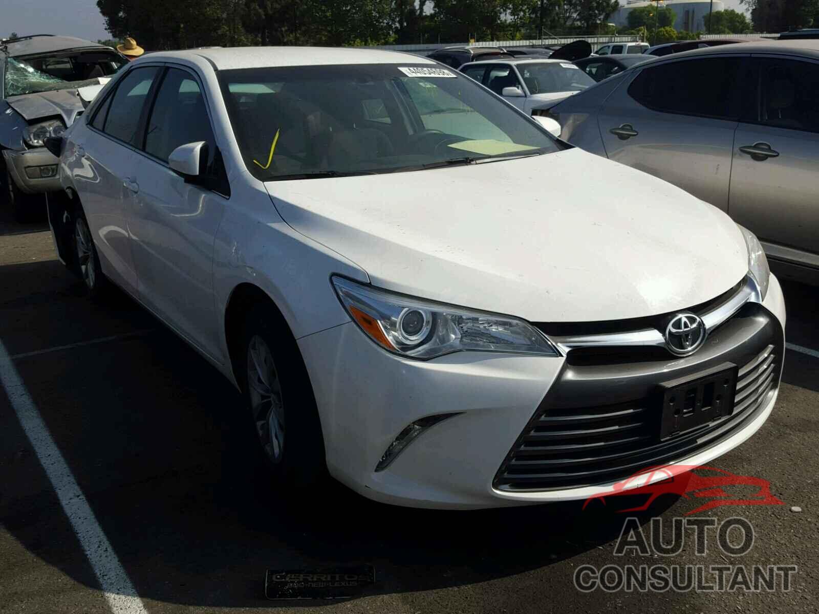 TOYOTA CAMRY 2015 - 4T1BF1FKXFU109925