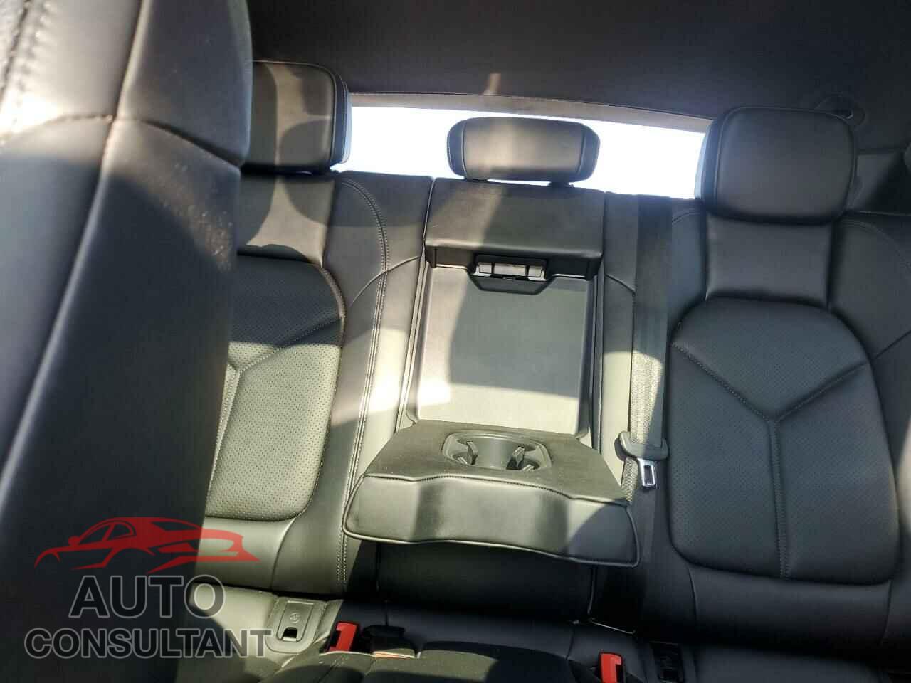 PORSCHE MACAN 2018 - WP1AB2A59JLB33892