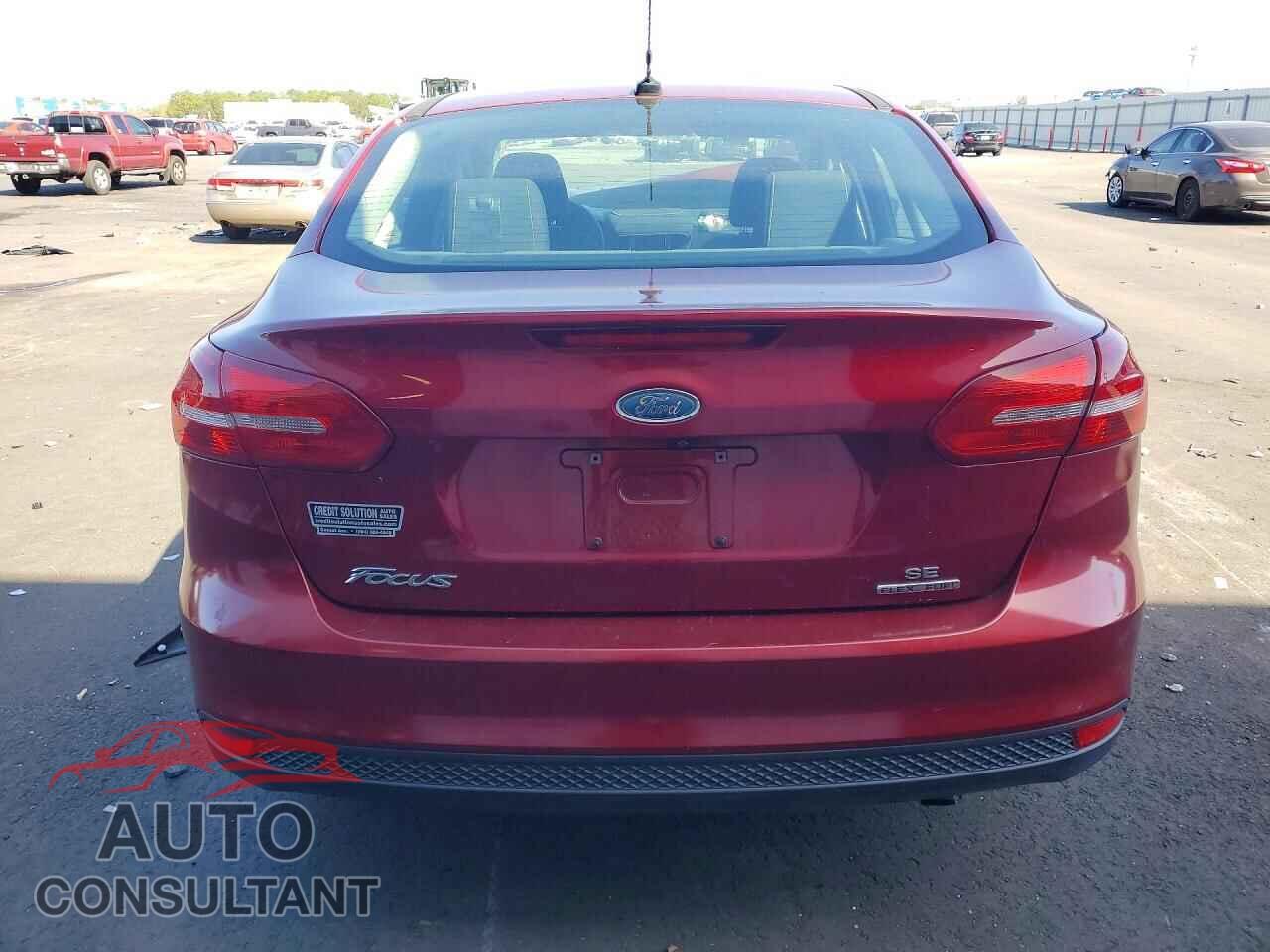 FORD FOCUS 2016 - 1FADP3F24GL356845