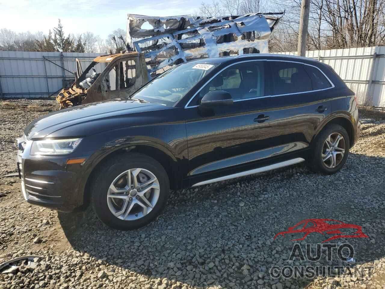 AUDI Q5 2018 - WA1BNAFY7J2228011
