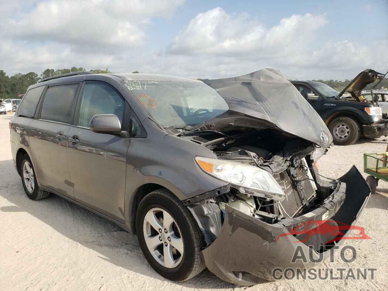 TOYOTA SIENNA 2017 - 5TDKZ3DC3HS853862