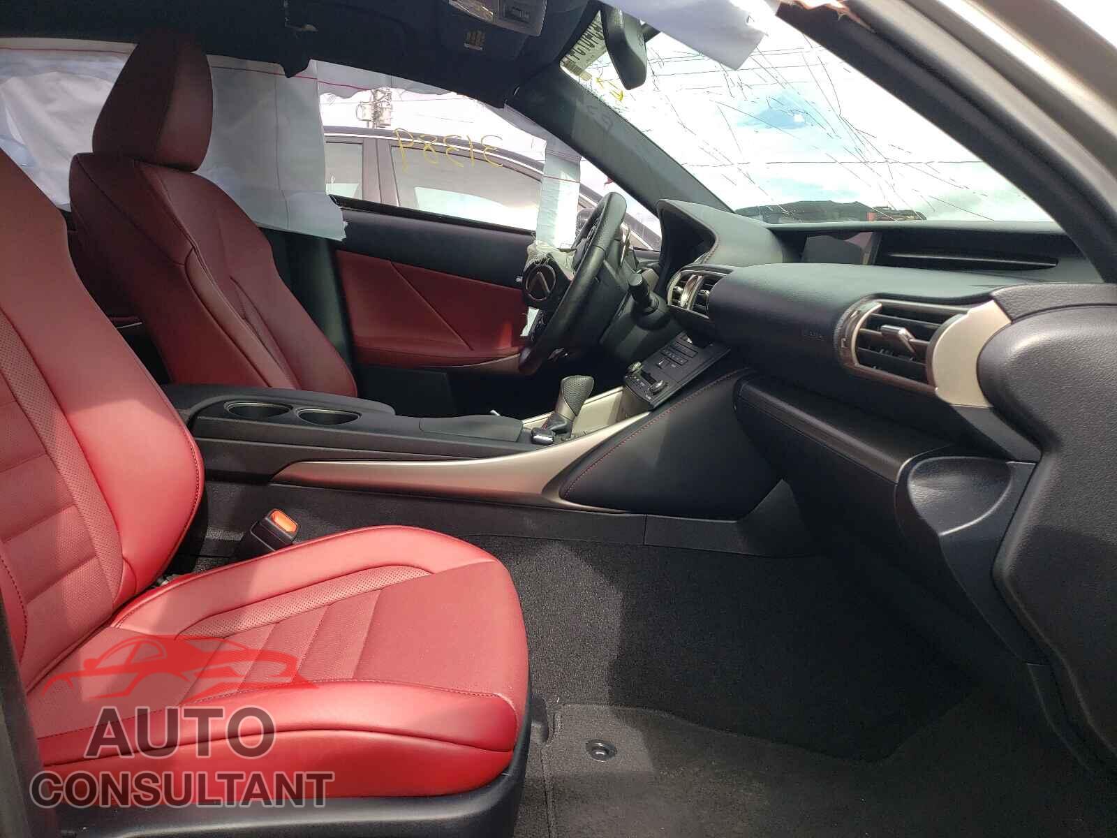 LEXUS IS 2016 - JTHBA1D24G5027642