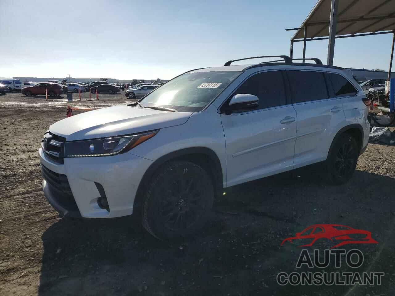 TOYOTA HIGHLANDER 2019 - 5TDKZRFH4KS566730