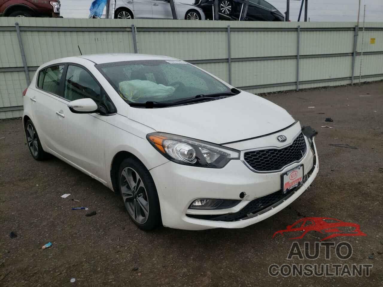 KIA FORTE 2016 - KNAFX5A80G5529322