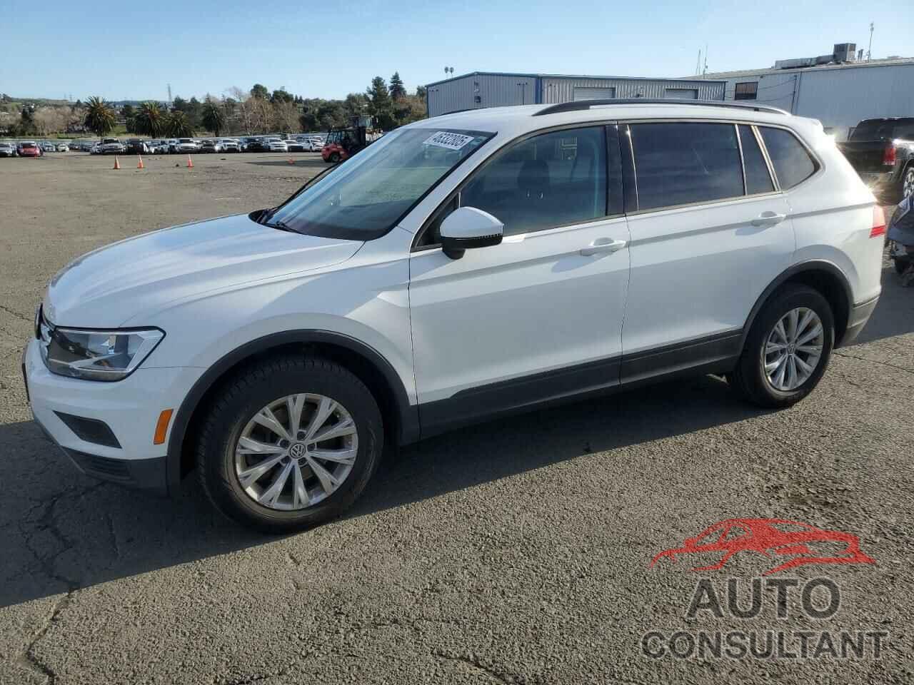 VOLKSWAGEN TIGUAN 2019 - 3VV0B7AX7KM055139