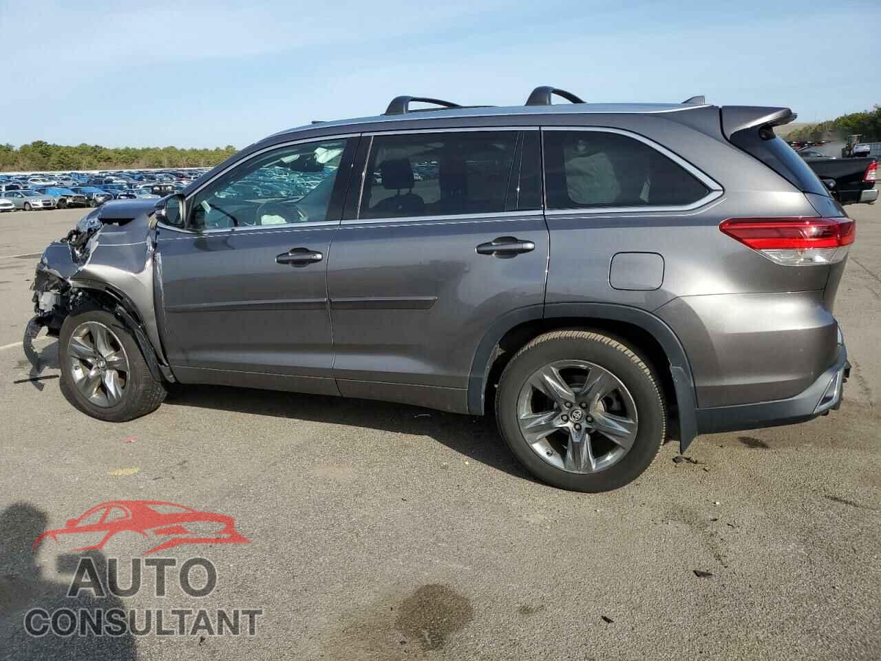 TOYOTA HIGHLANDER 2018 - 5TDDZRFH8JS838705