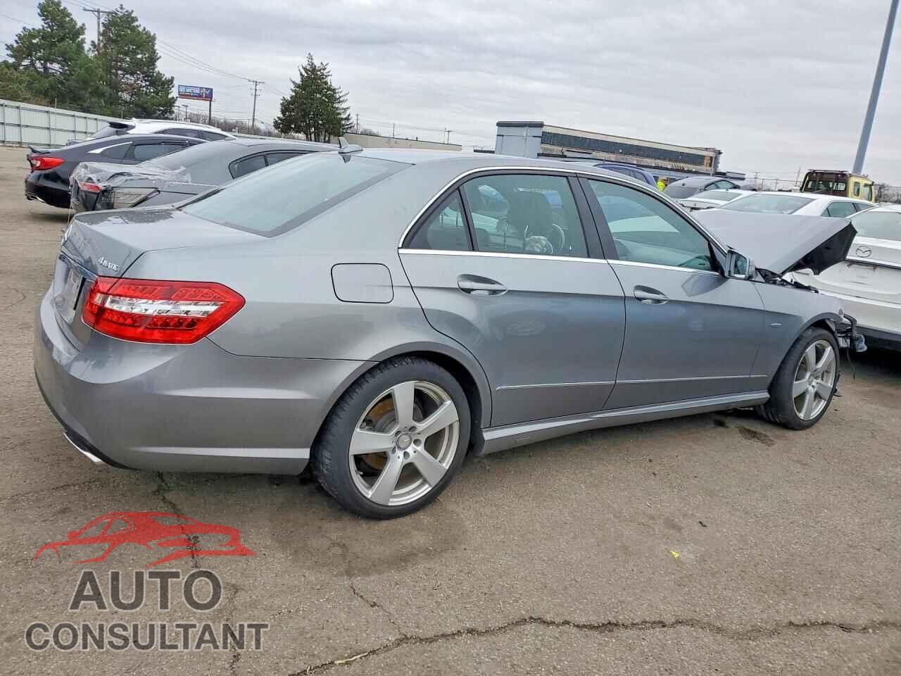 MERCEDES-BENZ E-CLASS 2012 - WDDHF8JB1CA553499