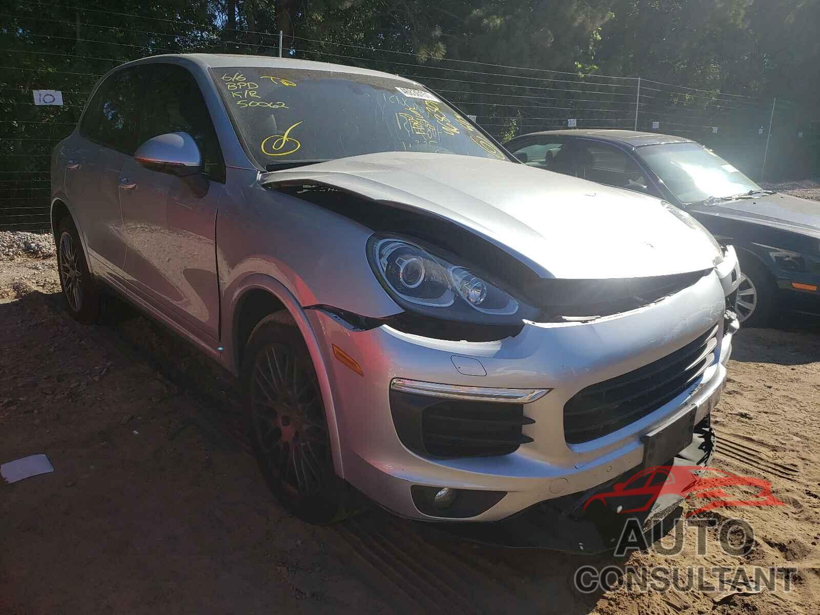 PORSCHE CAYENNE 2017 - WP1AA2A27HKA84099