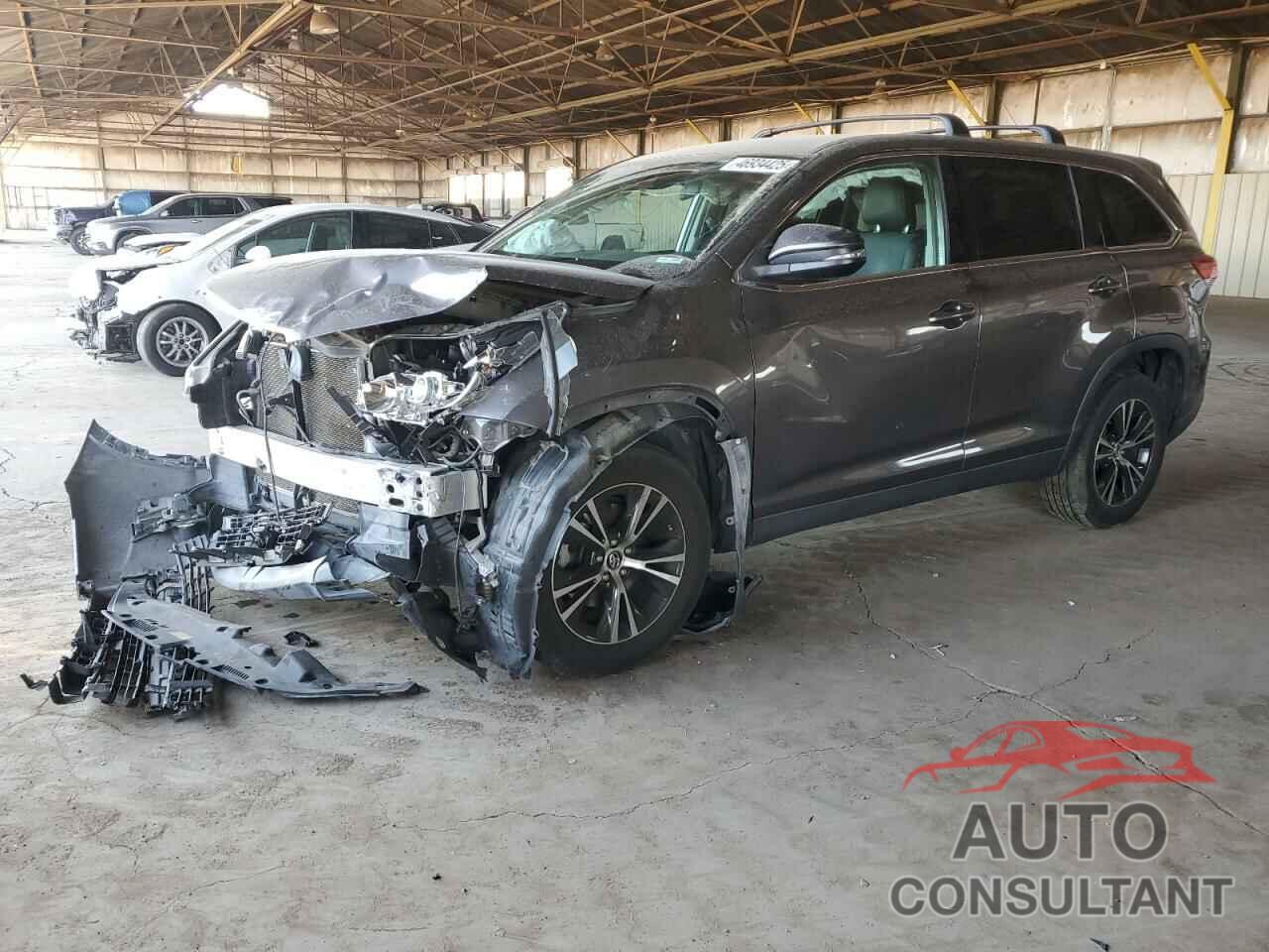 TOYOTA HIGHLANDER 2019 - 5TDZZRFH8KS297372