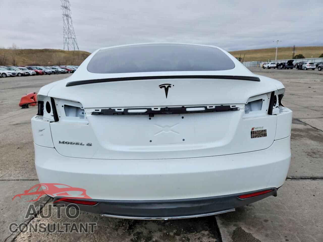 TESLA MODEL S 2013 - 5YJSA1CP6DFP08863