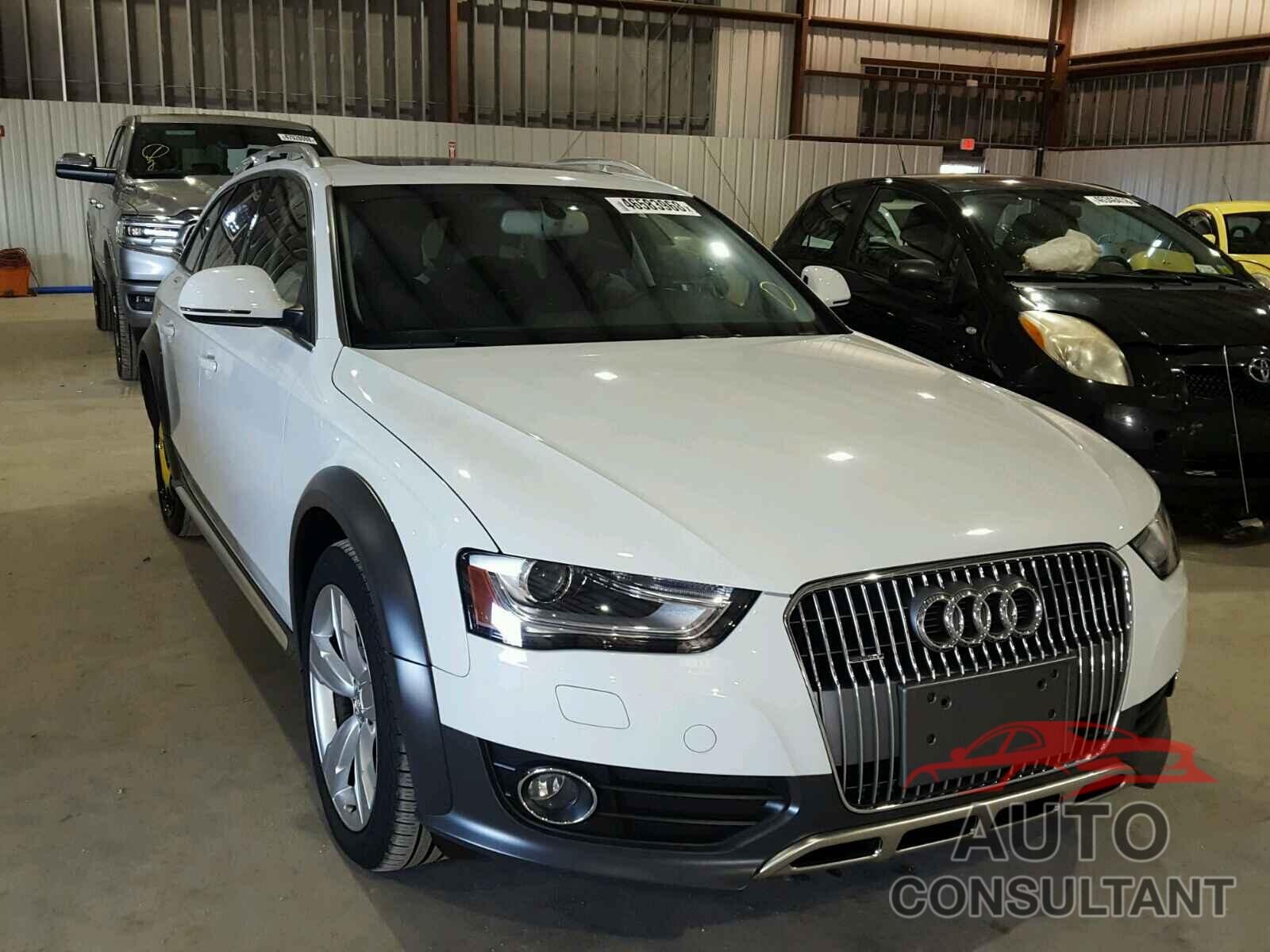 AUDI A4 2016 - WA1UFAFL4GA007913