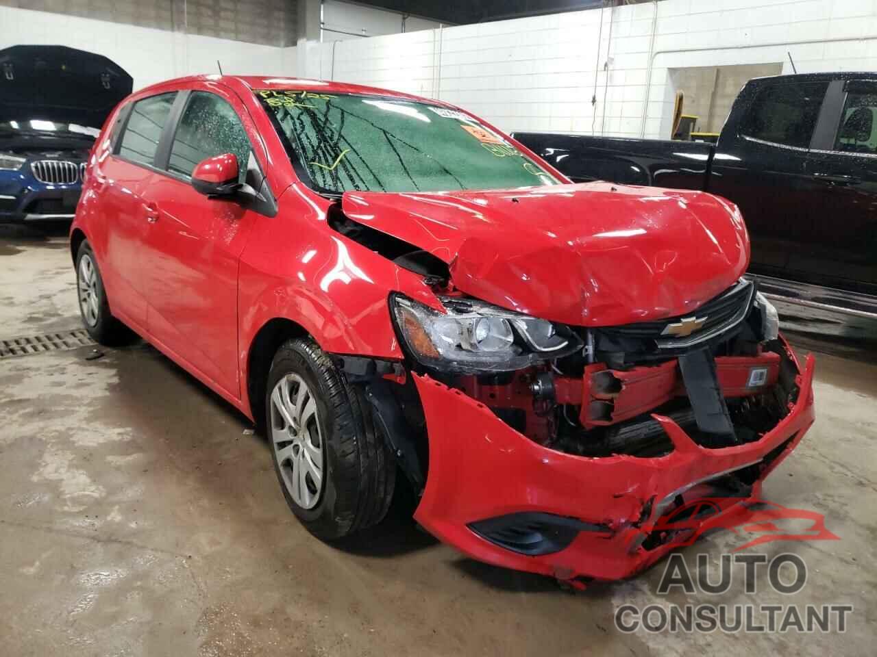 CHEVROLET SONIC 2019 - 1G1JG6SB5K4130331