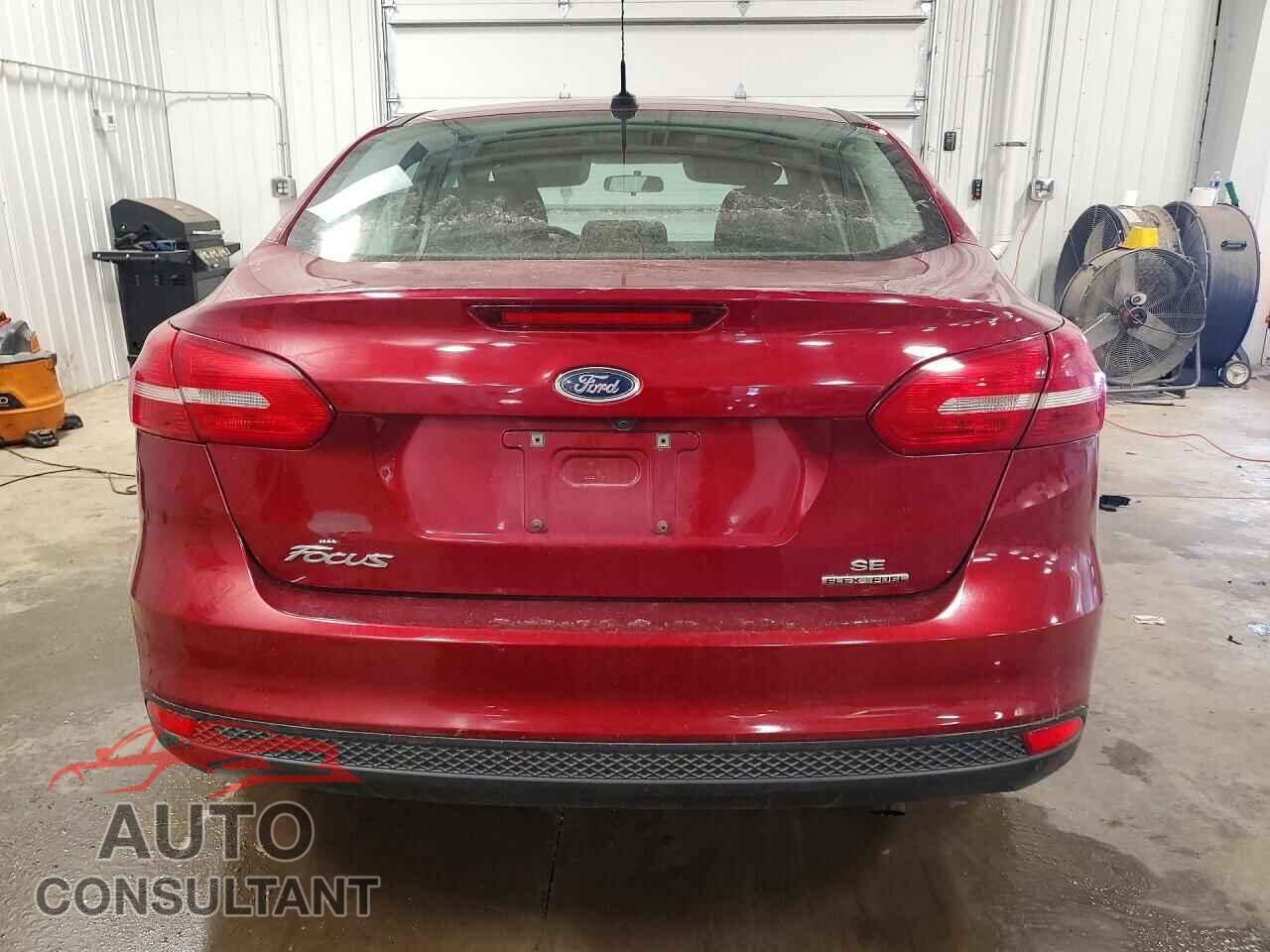 FORD FOCUS 2016 - 1FADP3F28GL282197