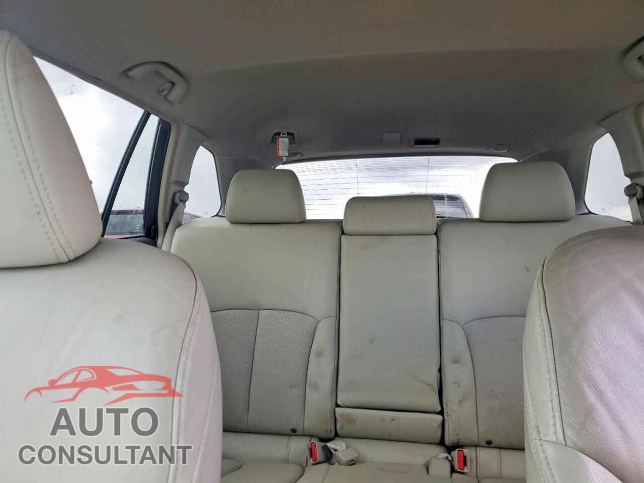 SUBARU OUTBACK 2012 - 4S4BRDKC8C2265928