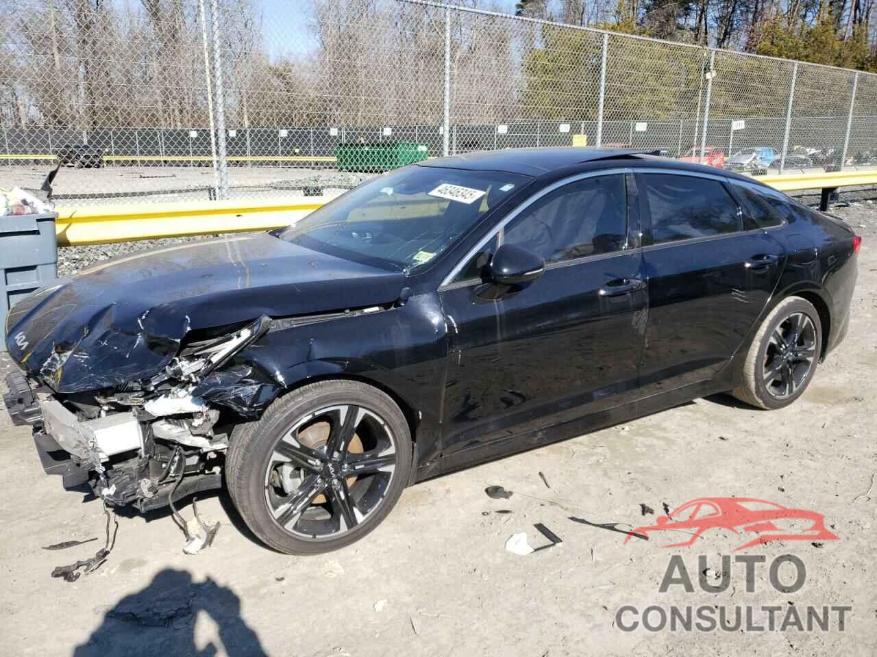 KIA K5 2022 - 5XXG64J28NG099211