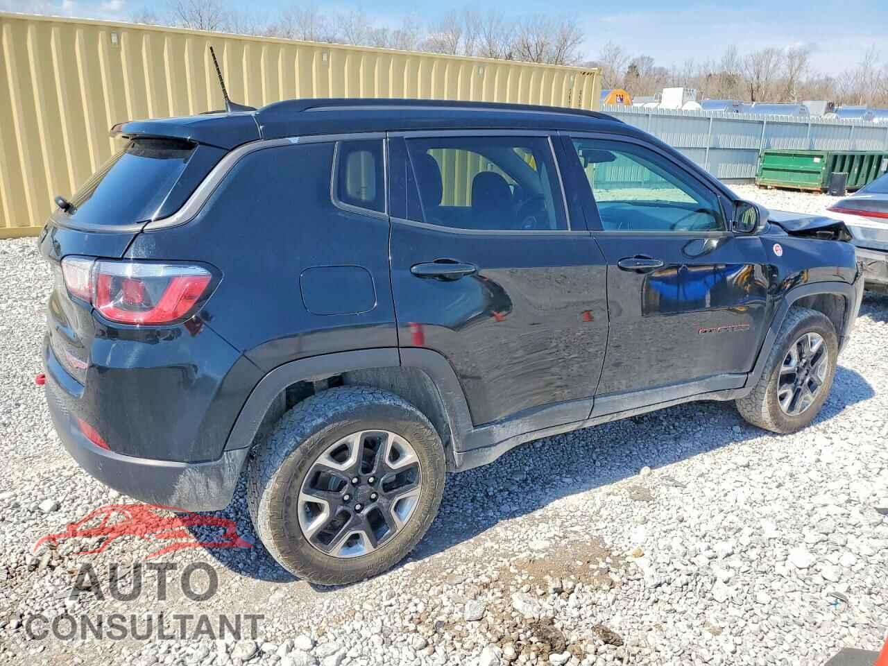 JEEP COMPASS 2018 - 3C4NJDDB7JT163626