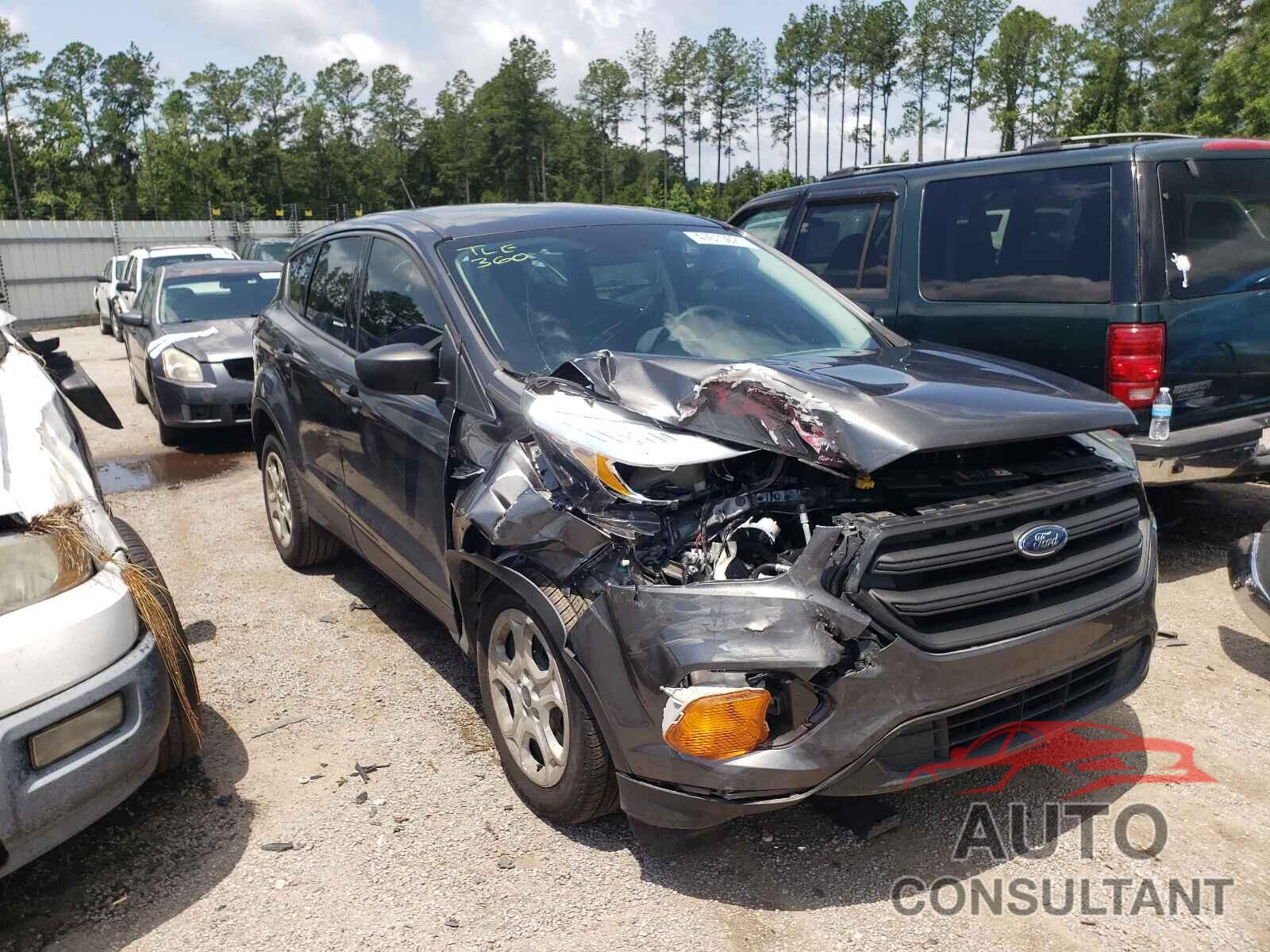 FORD ESCAPE 2017 - 1FMCU0F79HUD48644