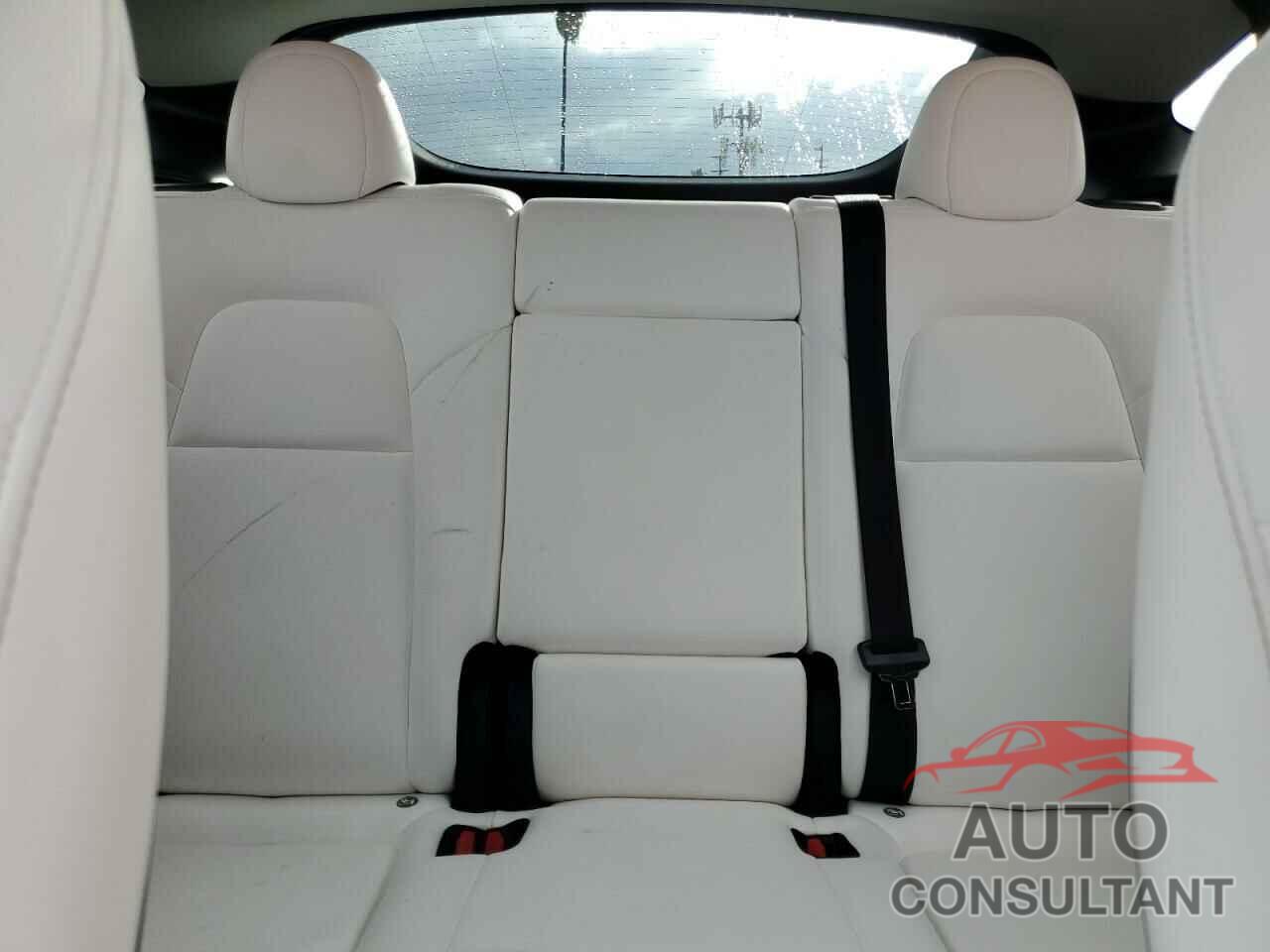 TESLA MODEL Y 2023 - 7SAYGDEE7PA211007