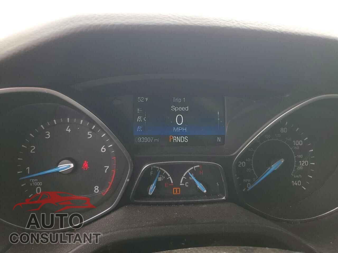 FORD FOCUS 2017 - 1FADP3M20HL312734