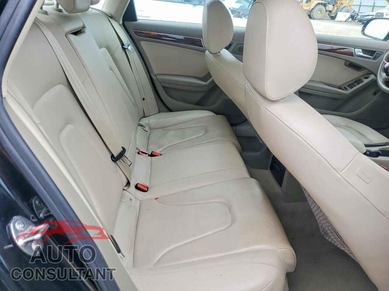 AUDI A4 2012 - WAUFFAFL2CN013935