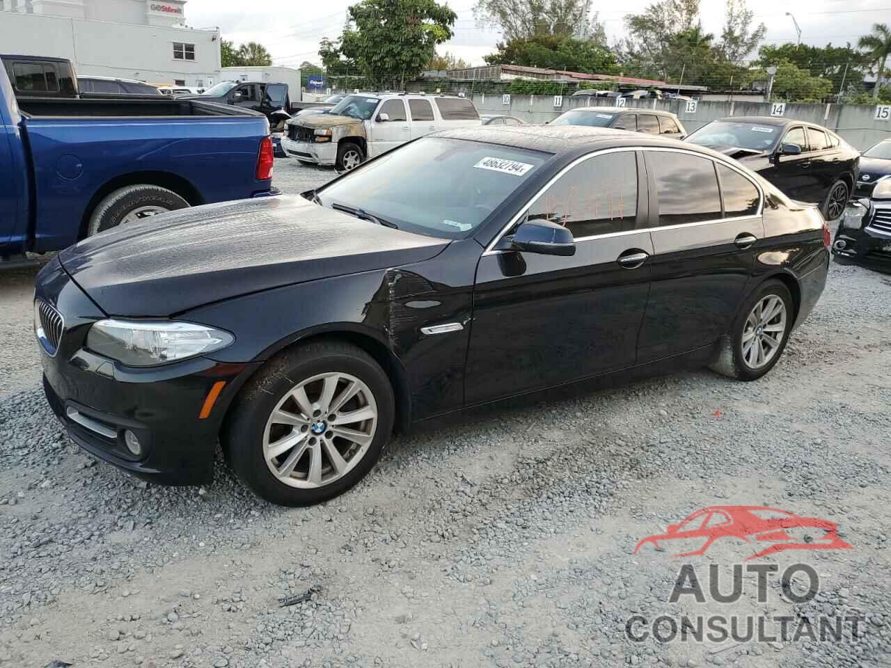 BMW 5 SERIES 2016 - WBA5A5C52GD528453