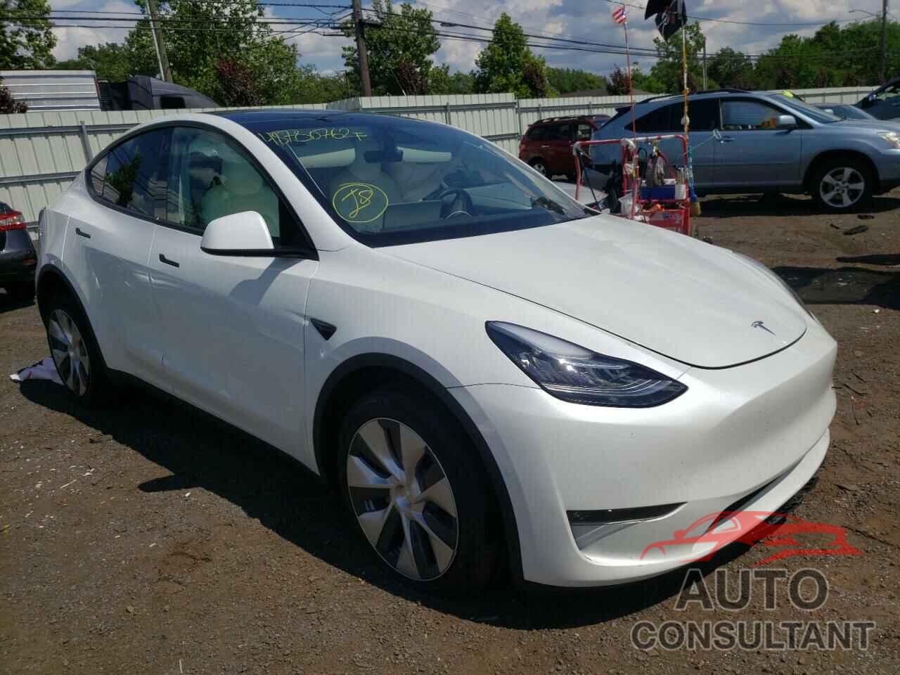 TESLA MODEL Y 2022 - 7SAYGDEE3NF353760