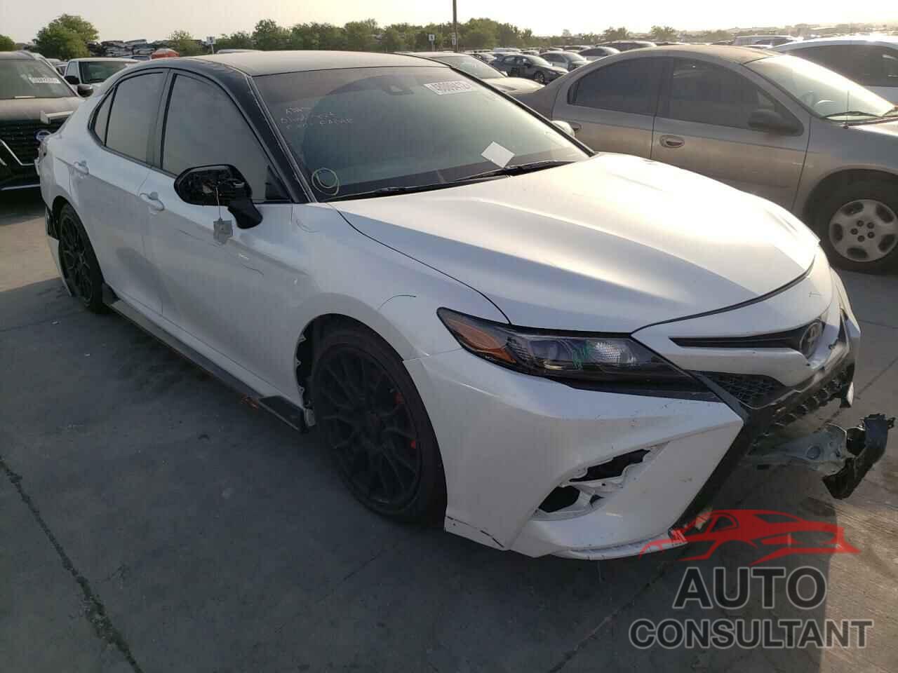 TOYOTA CAMRY 2022 - 4T1KZ1AK2NU063035